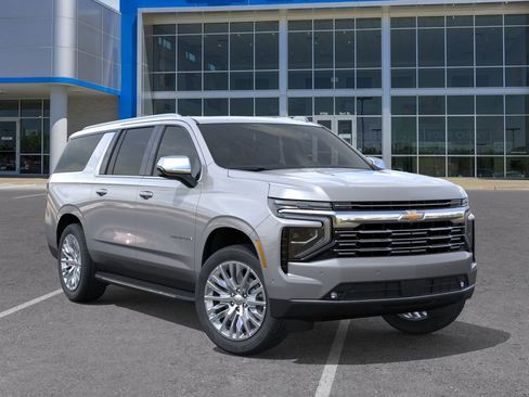 New 2026 Chevrolet Suburban Premier AWD/4WD image 7