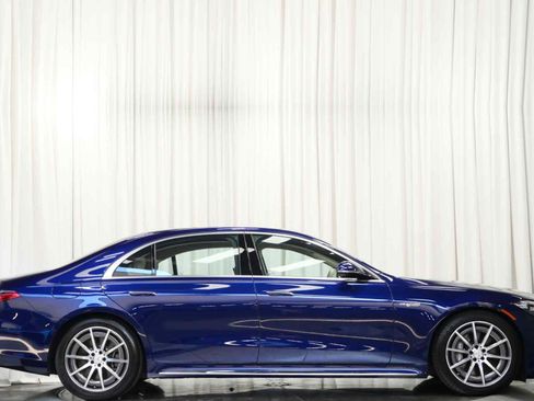 Used 2024 Mercedes-Benz S 63 AMG S image 2