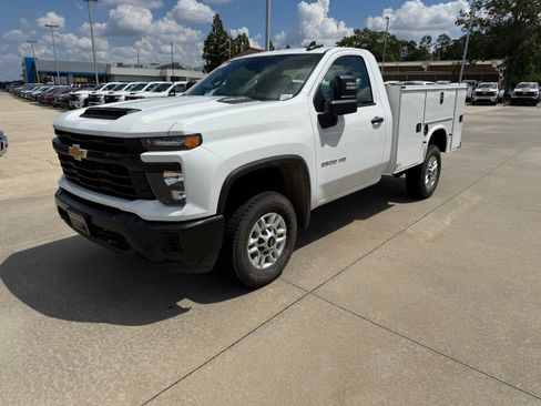 New 2025 Chevrolet Silverado 2500 W/T image 1