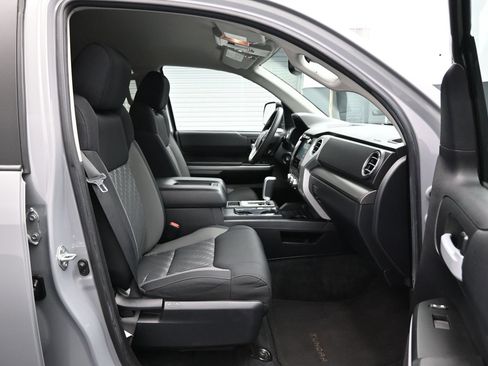 Used 2021 Toyota Tundra SR5 w/ SR5 Upgrade Package RWD image 13