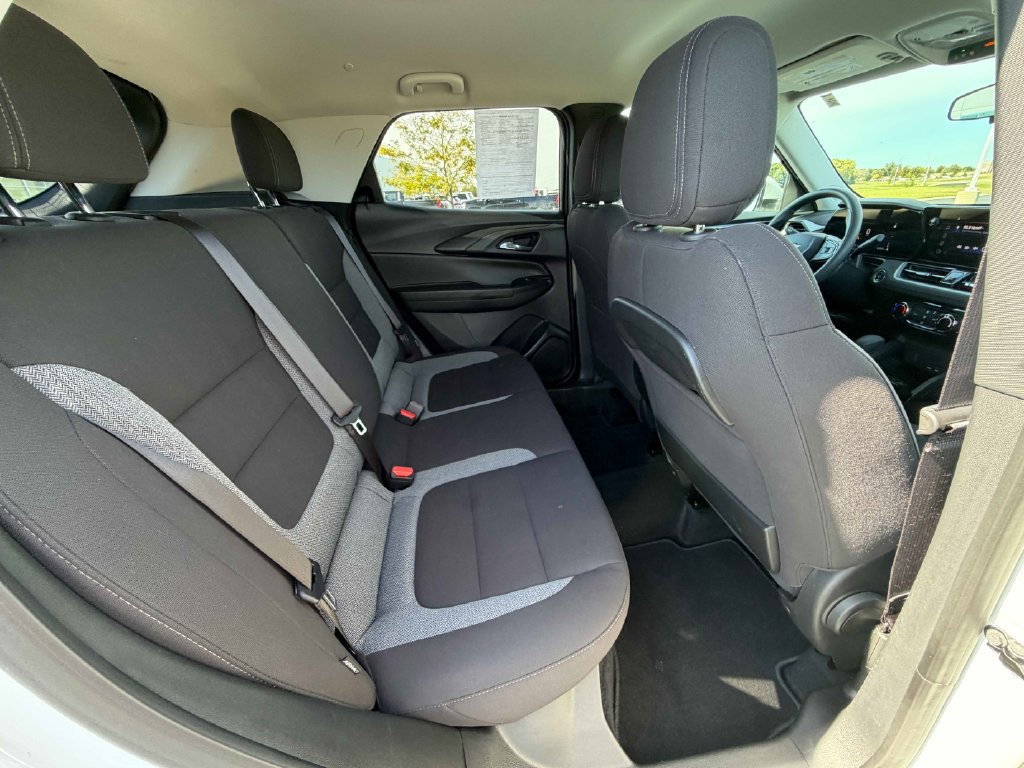 Used 2026 Chevrolet TrailBlazer LT AWD/4WD image 23
