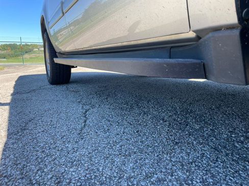 Used 2011 Chevrolet Avalanche LS w/ Regional Value Package image 19