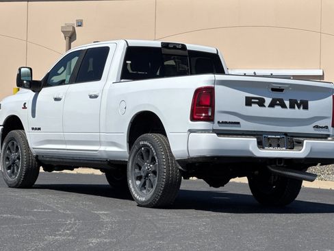 New 2026 RAM 2500 Laramie AWD/4WD image 5