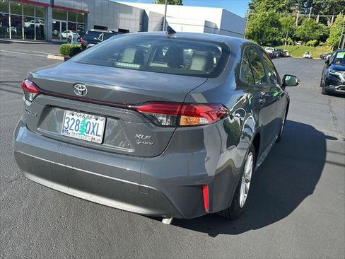 Certified 2026 Toyota Corolla XLE FWD image 9
