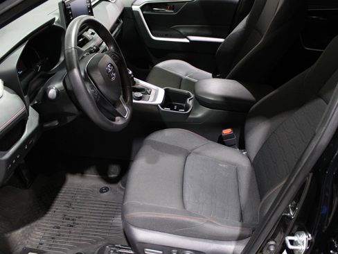 Used 2022 Toyota RAV4 SE w/ Weather & Moonroof Package AWD/4WD image 18