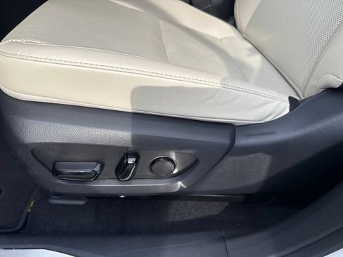 Used 2024 Lexus RX 350 Premium w/ Accessory Package (Z1) AWD/4WD image 13