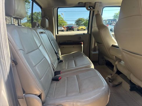 Used 2009 Ford F350 Lariat AWD/4WD image 13