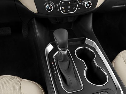 Used 2026 Chevrolet Traverse High Country image 7