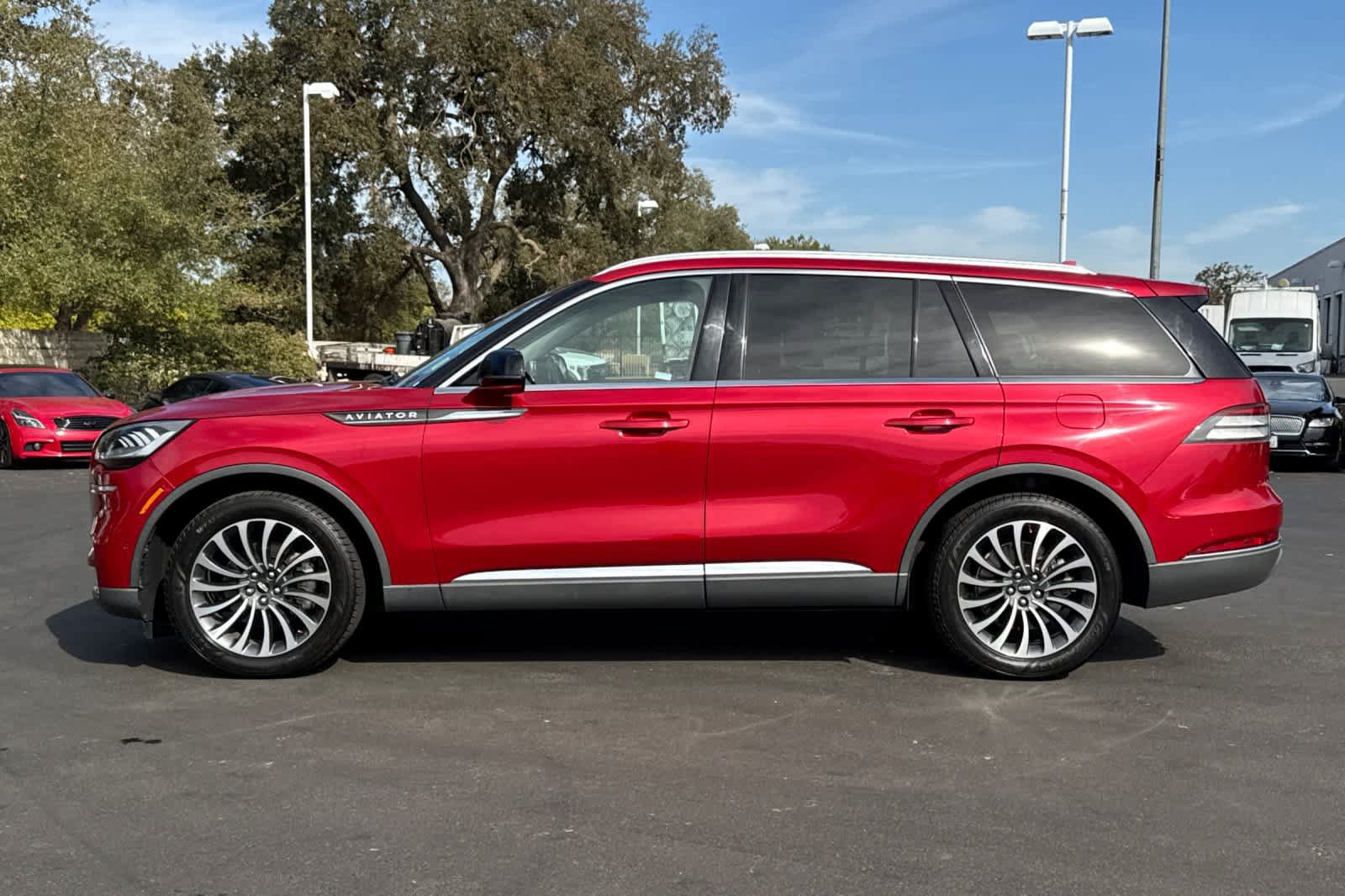 Used 2020 Lincoln Aviator Reserve RWD image 5