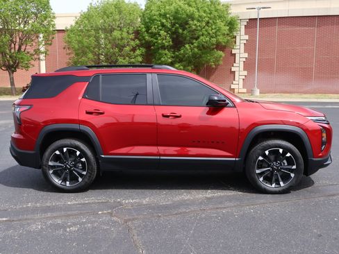 New 2026 Chevrolet Equinox RS w/ Convenience Package III FWD image 34