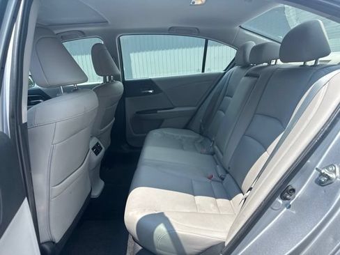 Used 2016 Honda Accord EX-L image 12