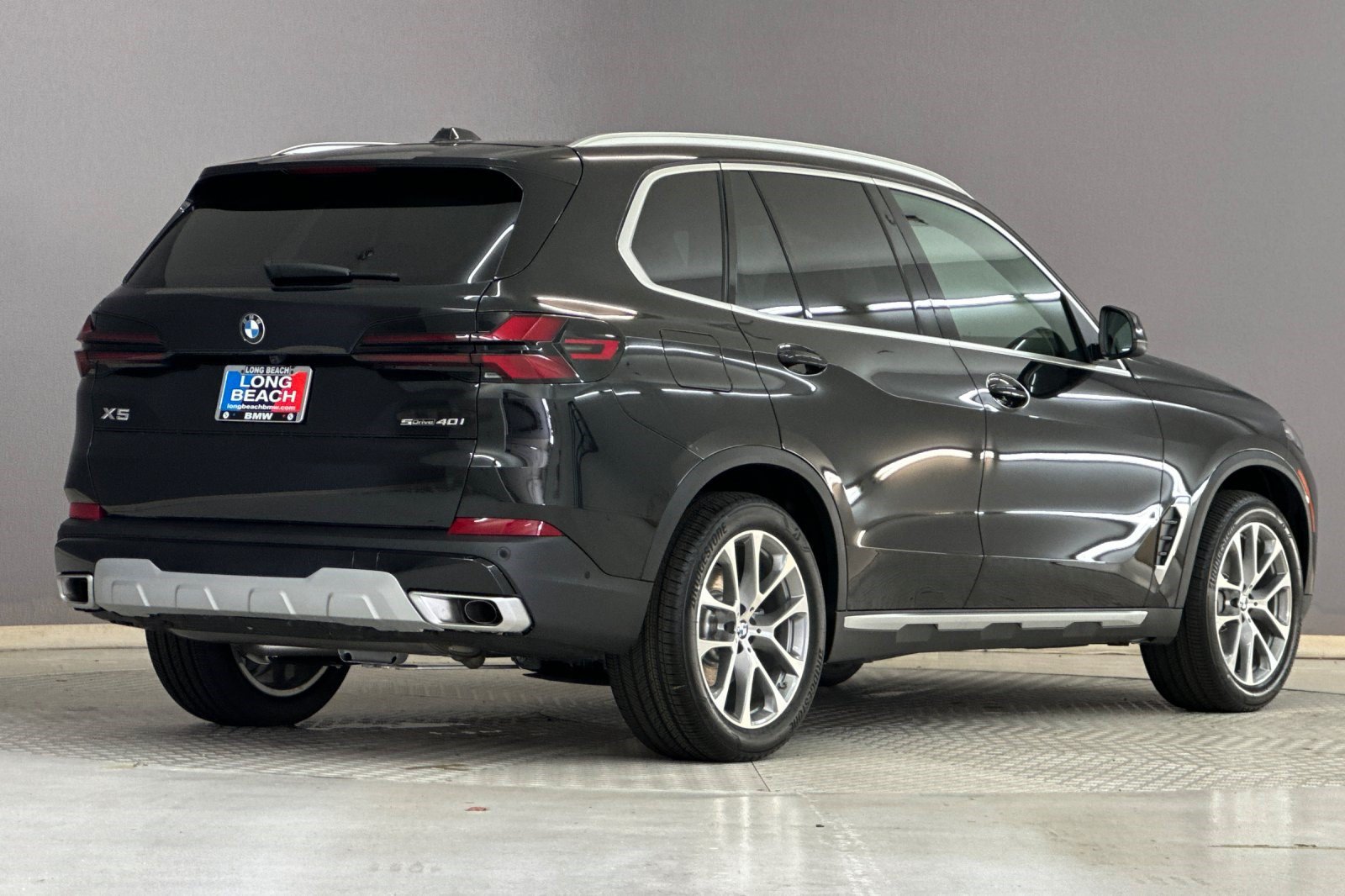 New 2026 BMW X5 sDrive40i w/ Premium Package RWD image 9