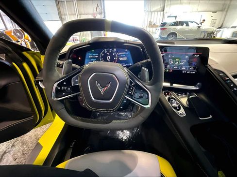 Used 2022 Chevrolet Corvette Stingray Premium Cpe RWD image 6