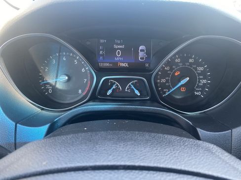 Used 2017 Ford Focus SE FWD image 16