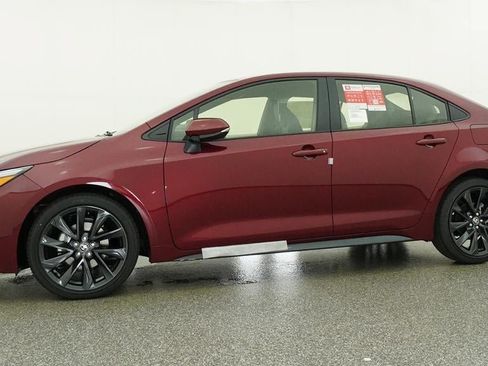 New 2026 Toyota Corolla SE FWD image 18