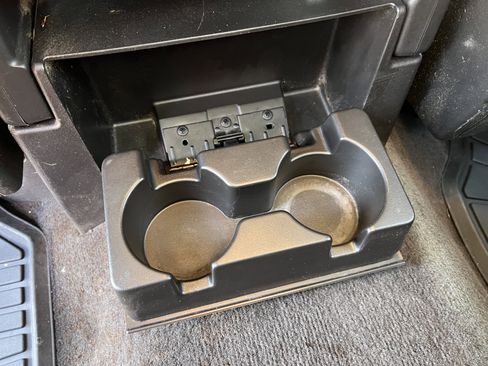 Used 2010 Chevrolet Silverado 1500 LT w/ Power Pack Plus image 11