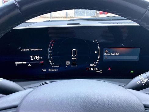 Used 2024 Cadillac XT4 Premium Luxury image 21