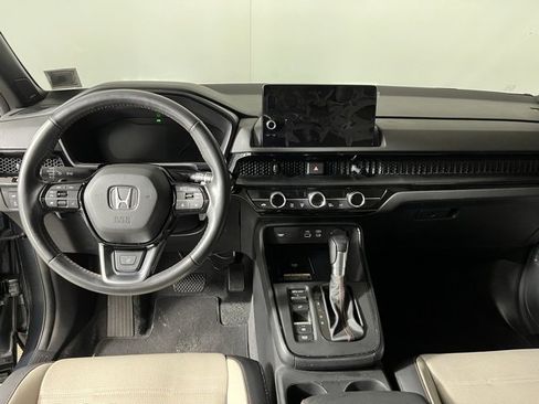 Used 2023 Honda CR-V Sport Touring image 14