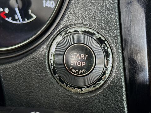 Used 2017 Nissan Rogue SV image 21