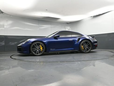 Certified 2024 Porsche 911 Turbo AWD/4WD image 33