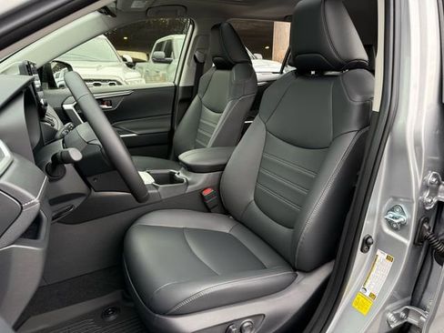 New 2025 Toyota RAV4 XLE Premium image 8