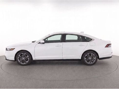Used 2024 Honda Accord EX-L image 8
