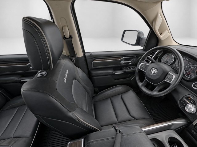 Used 2019 RAM 1500 Laramie AWD/4WD image 12