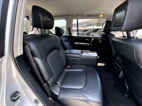 Used 2015 INFINITI QX80 2WD w/ 22" Wheel Package image 36
