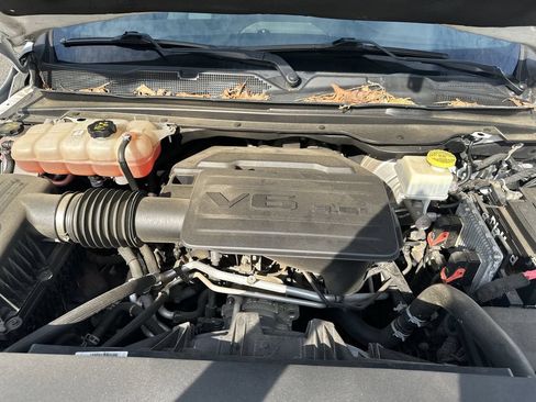 Used 2021 RAM 1500 Big Horn AWD/4WD image 12
