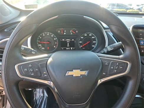 Used 2024 Chevrolet Malibu LT image 16