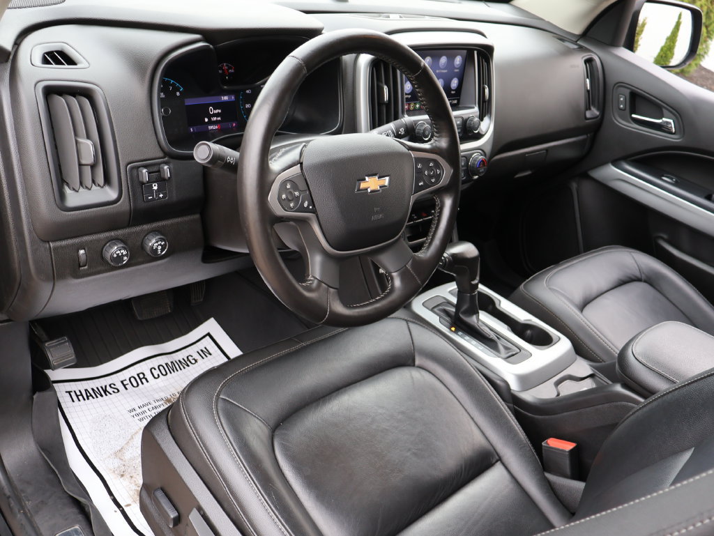 Used 2019 Chevrolet Colorado ZR2 w/ ZR2 Midnight Special Edition AWD/4WD image 17