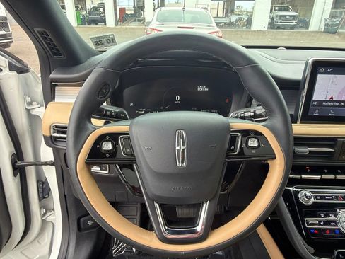 Certified 2022 Lincoln Corsair Reserve w/ Equipment Group 201A AWD/4WD image 23
