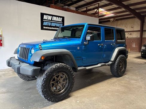 Used 2015 Jeep Wrangler Unlimited Sport w/ Quick Order Package 24S AWD/4WD image 6