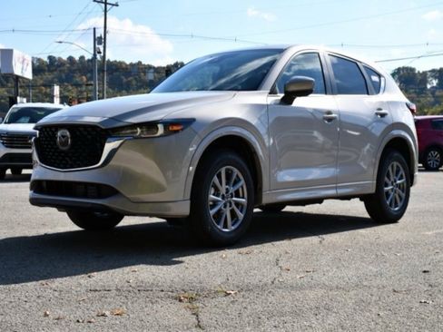 New 2025 MAZDA CX-5 AWD 2.5 S w/ Preferred Package image 3