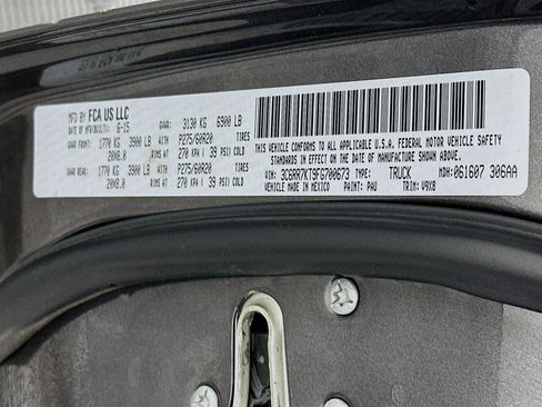 Used 2015 RAM 1500 Express AWD/4WD image 12