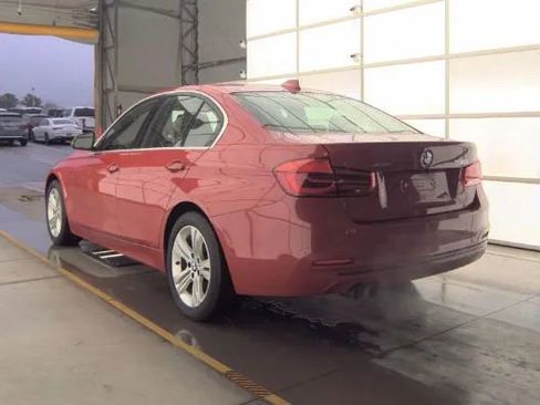 Used 2017 BMW 330i xDrive Sedan w/ Premium Package image 6