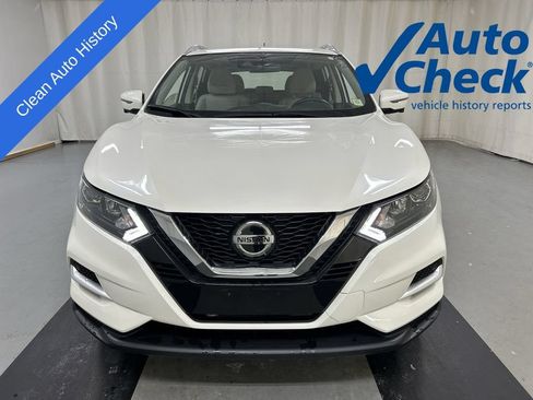 Used 2022 Nissan Rogue Sport SL AWD/4WD image 3