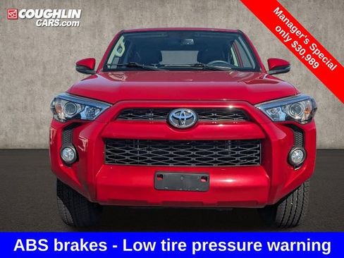 Used 2017 Toyota 4Runner SR5 image 2