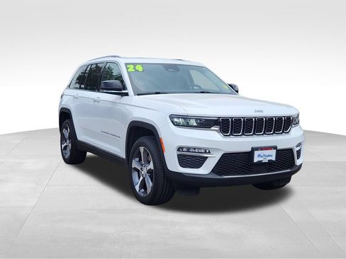 Used 2024 Jeep Grand Cherokee Limited 4xe AWD/4WD image 3