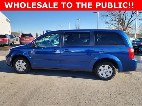Used 2010 Dodge Grand Caravan SE w/ Climate Group image 8