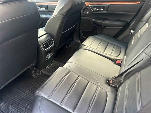 Used 2022 Honda CR-V Touring image 14