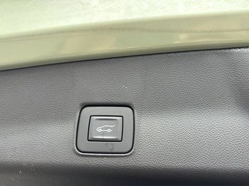 Used 2025 Chevrolet TrailBlazer ACTIV w/ Convenience Package FWD image 29