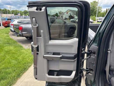 Used 2015 Ford F150 XLT w/ Trailer Tow Package AWD/4WD image 33