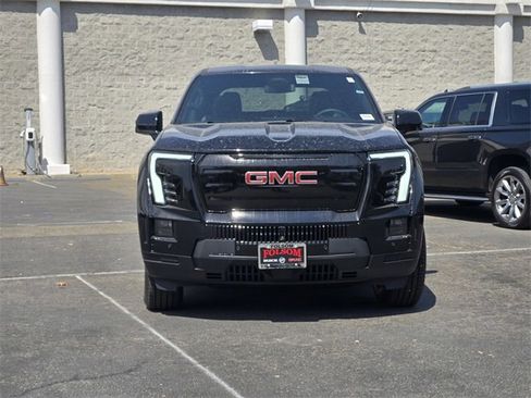 New 2026 GMC Sierra EV Elevation image 2