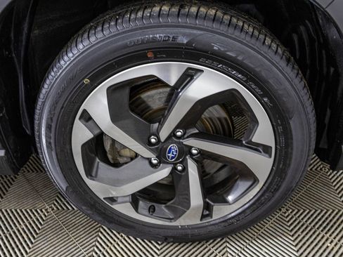 Used 2022 Subaru Forester Touring image 57