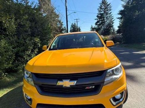 Used 2018 Chevrolet Colorado Z71 AWD/4WD image 12