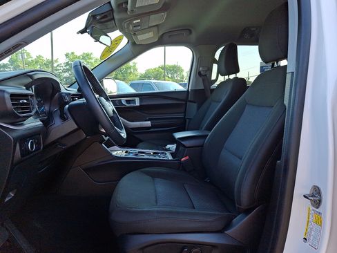 Certified 2023 Ford Explorer XLT AWD/4WD image 14