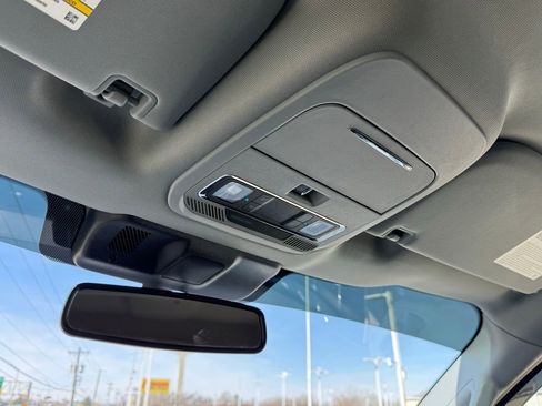 Used 2022 Ford F150 Lariat image 50