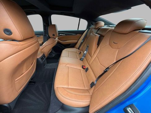Used 2025 Cadillac CT5 V RWD image 18
