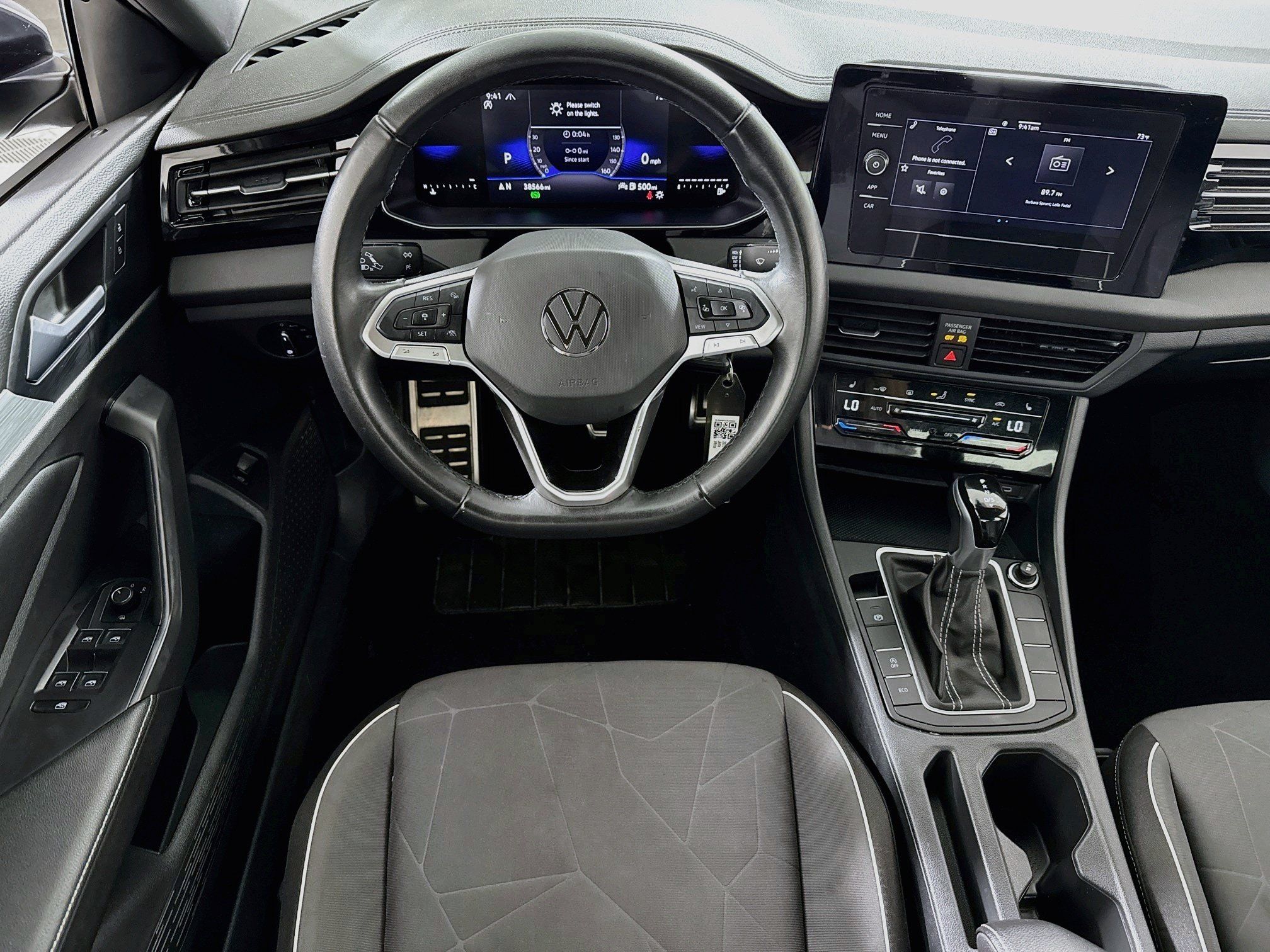 Used 2025 Volkswagen Jetta Sport FWD image 20